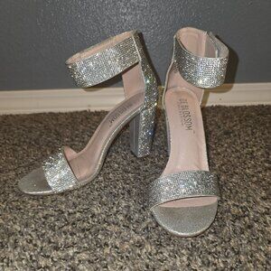 Rhinestone Formal Shoes Size 7 Womens